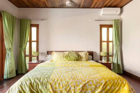 Villa Agung Lembongan Exterior photo