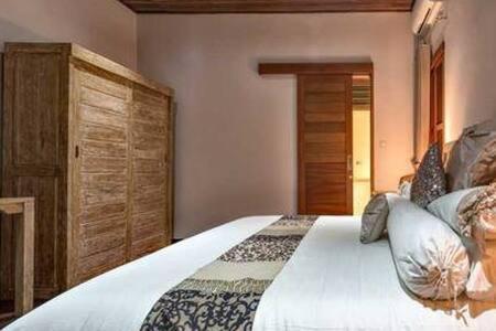 Villa Agung Lembongan Exterior photo