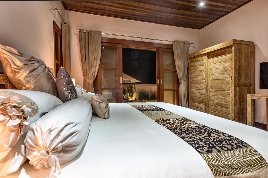 Villa Agung Lembongan Exterior photo