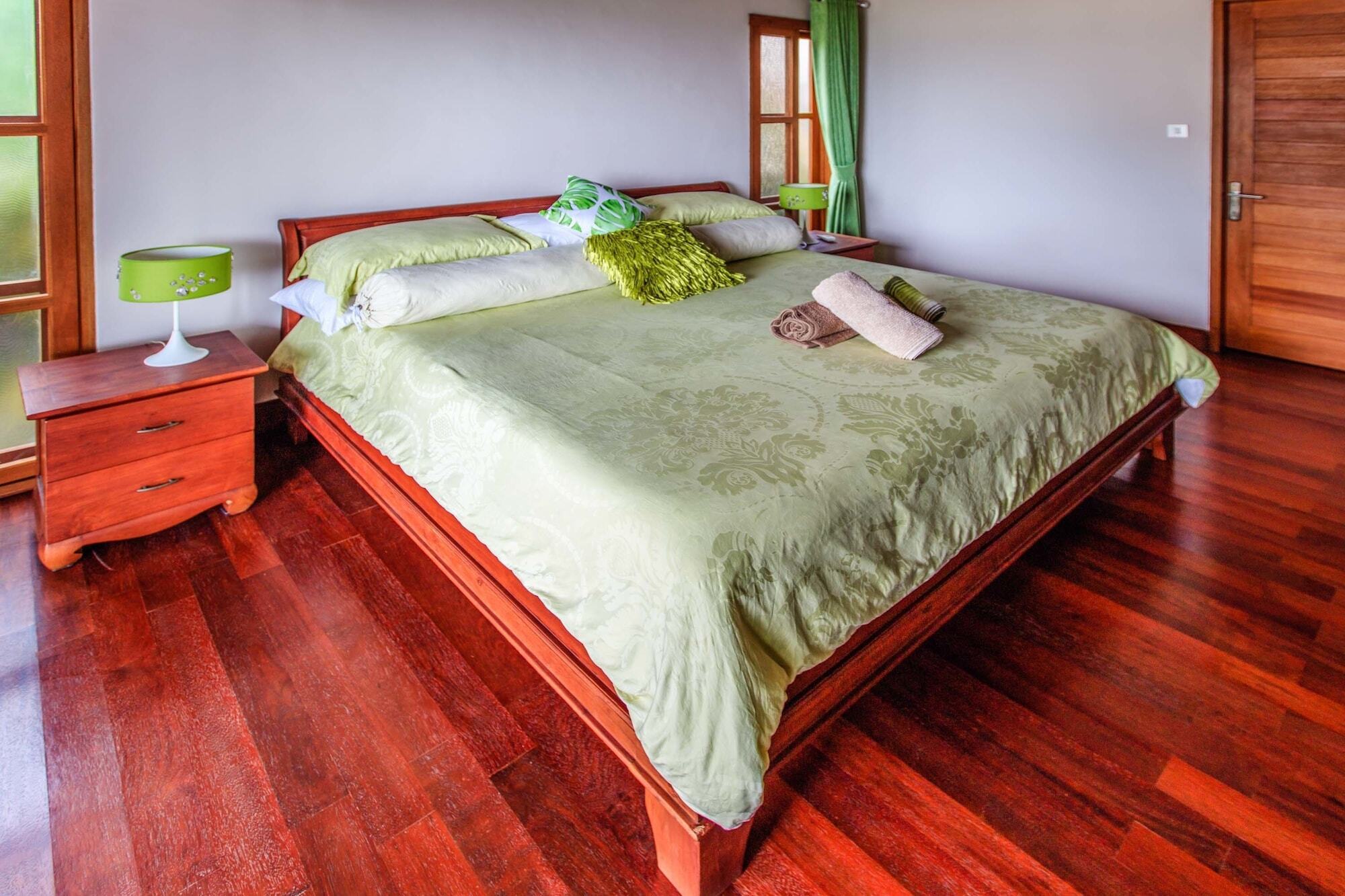 Villa Agung Lembongan Exterior photo
